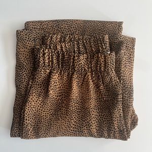 Flowy Wide Leg Animal Print Hi Rise Pants by Lovers & Friends Size M NWOT